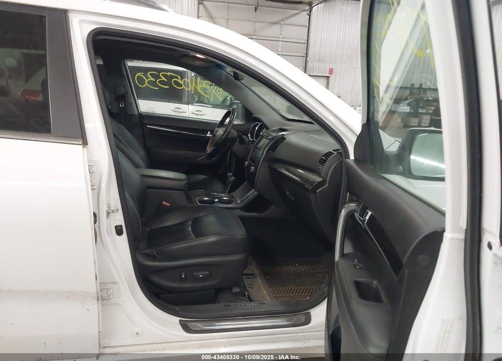 2012 KIA SORENTO VIN: 5XYKWDA28CG219060