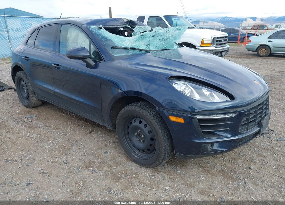 2017 PORSCHE MACAN S VIN: WP1AB2A57HLB12338