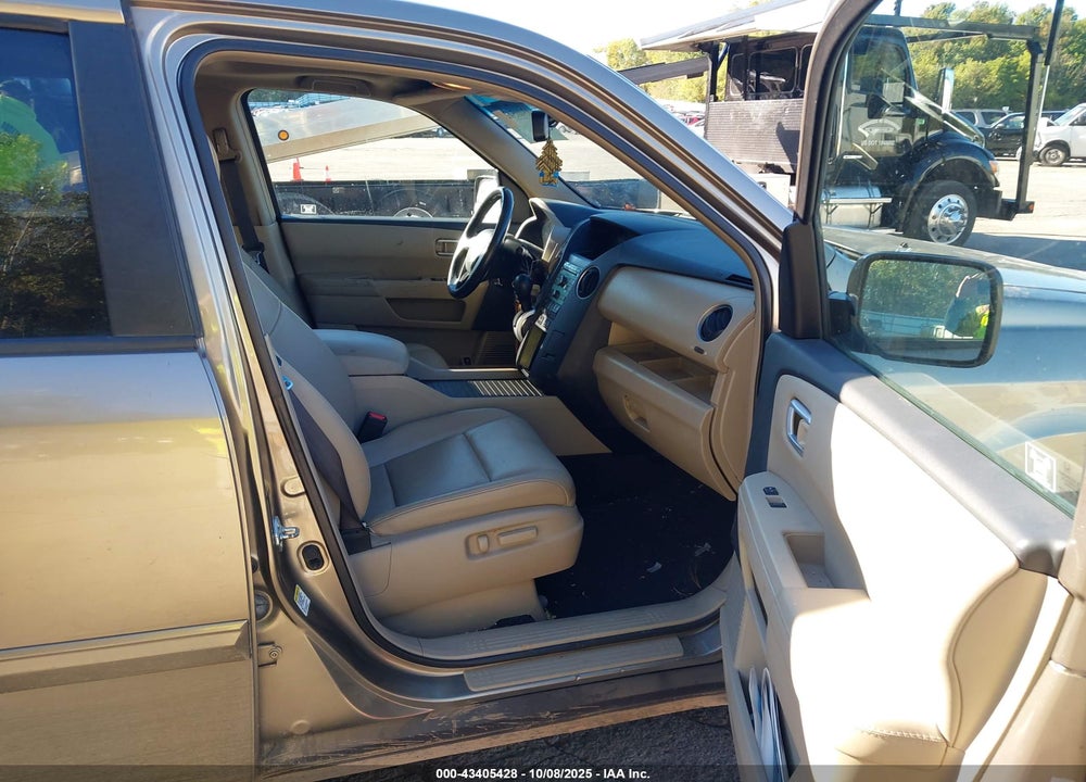 2009 HONDA PILOT EX-L VIN: 5FNYF48559B046642