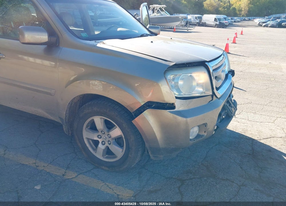 2009 HONDA PILOT EX-L VIN: 5FNYF48559B046642