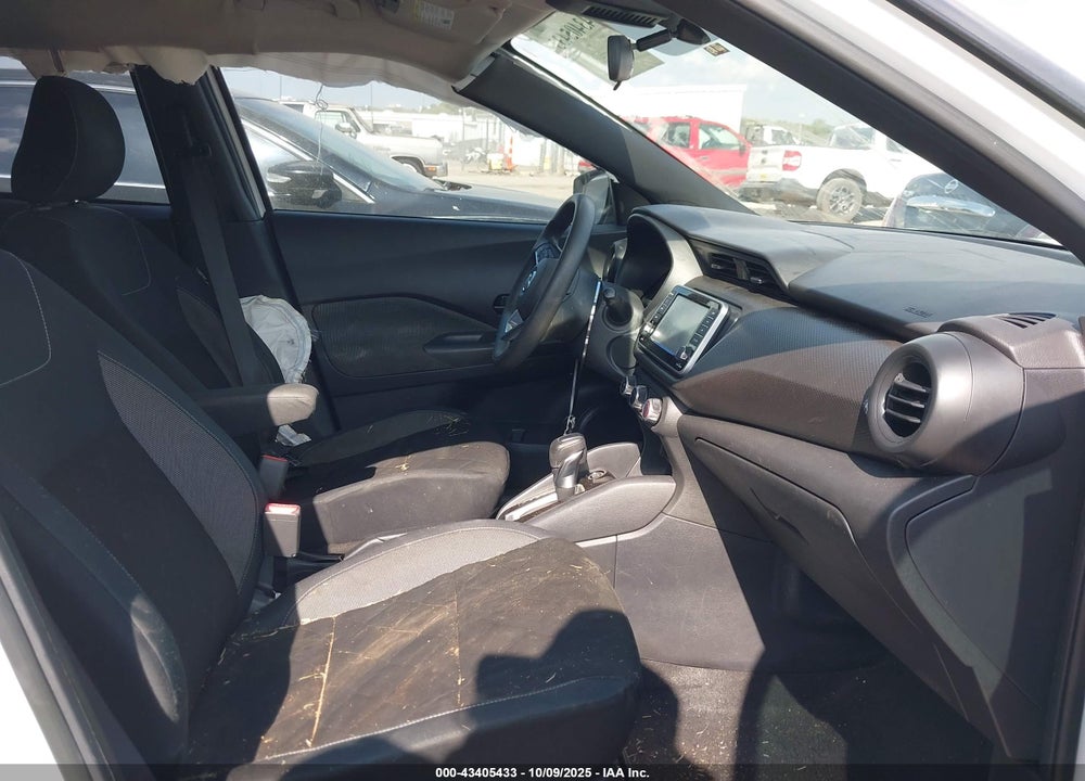 2020 NISSAN KICKS VIN: 3N1CP5BV8LL497033