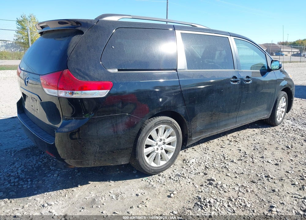 2013 TOYOTA SIENNA LE 7 PASSENGER VIN: 5TDJK3DC2DS068324