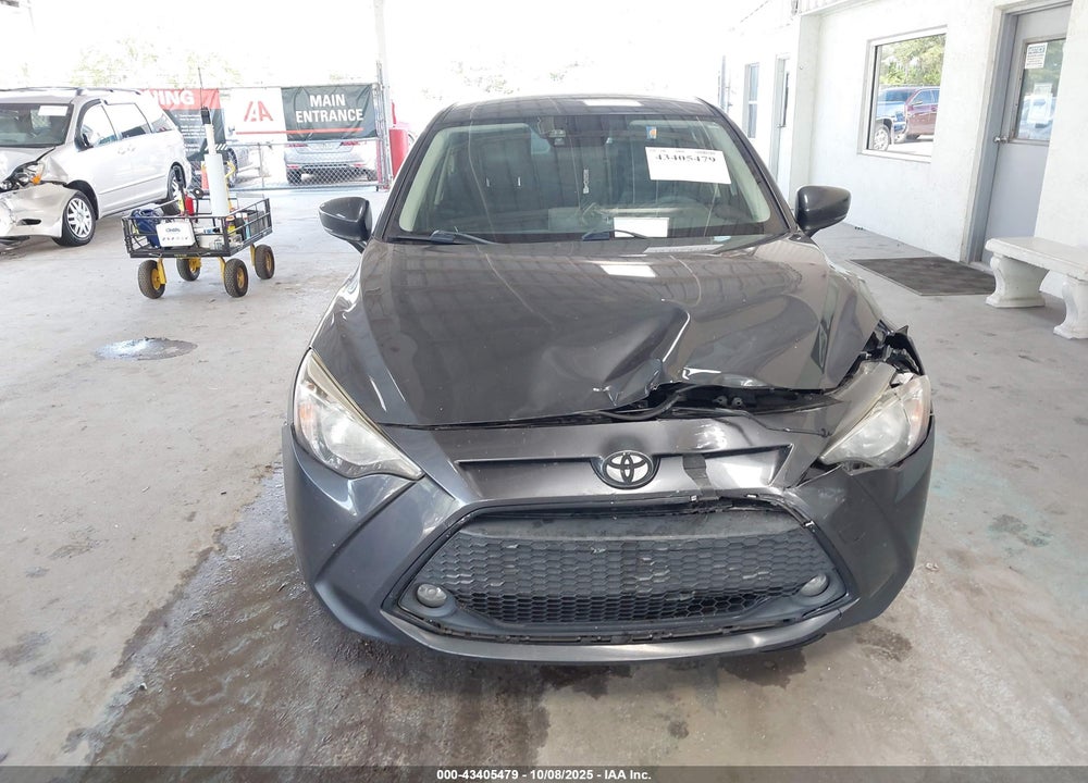 2019 TOYOTA YARIS LE VIN: 3MYDLBYV9KY526903