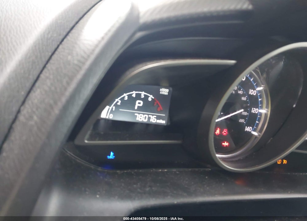 2019 TOYOTA YARIS LE VIN: 3MYDLBYV9KY526903