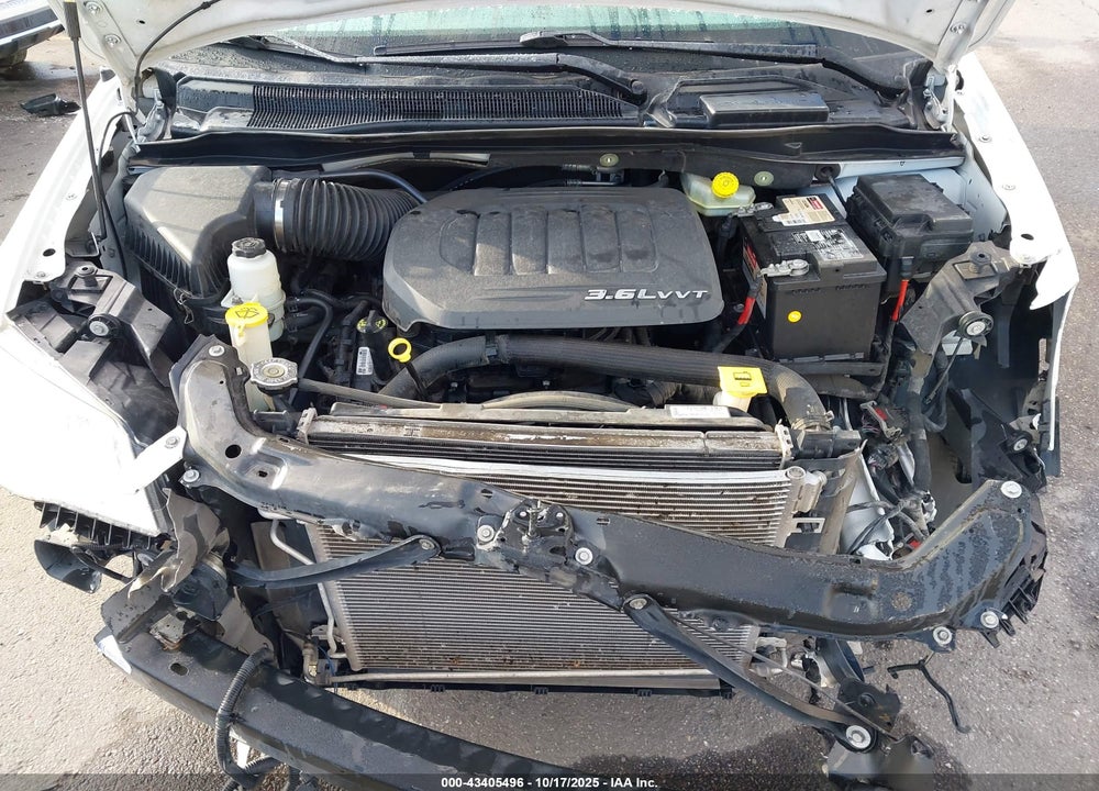 2015 CHRYSLER TOWN & COUNTRY TOURING VIN: 2C4RC1BG4FR594766