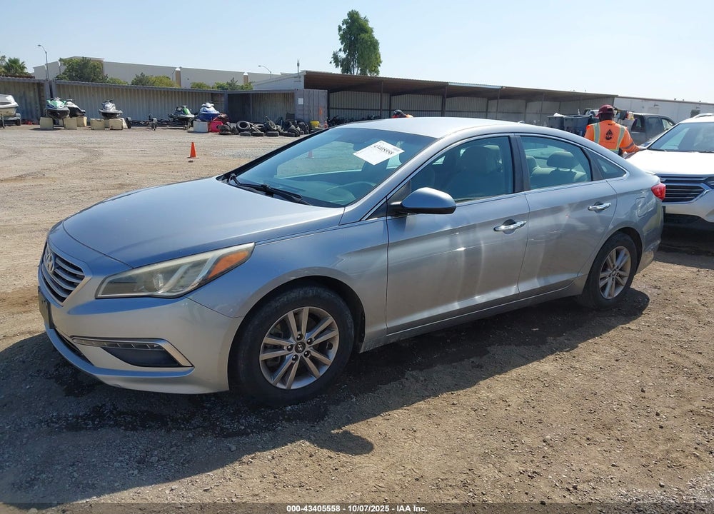 2015 HYUNDAI SONATA VIN: 5NPE24AF6FH194166