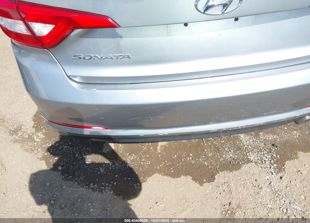 2015 HYUNDAI SONATA VIN: 5NPE24AF6FH194166