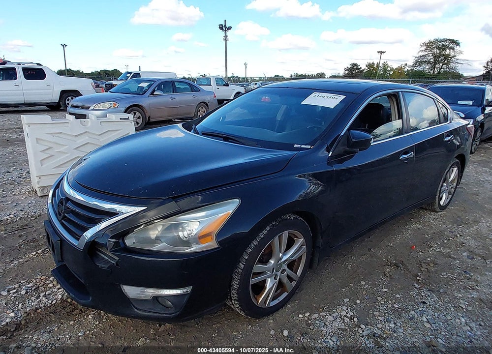 2013 NISSAN ALTIMA VIN: 1N4BL3AP6DN429509