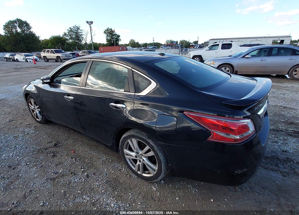 2013 NISSAN ALTIMA VIN: 1N4BL3AP6DN429509