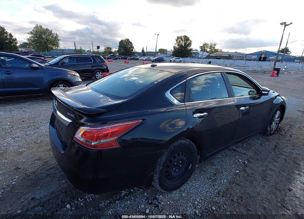 2013 NISSAN ALTIMA VIN: 1N4BL3AP6DN429509