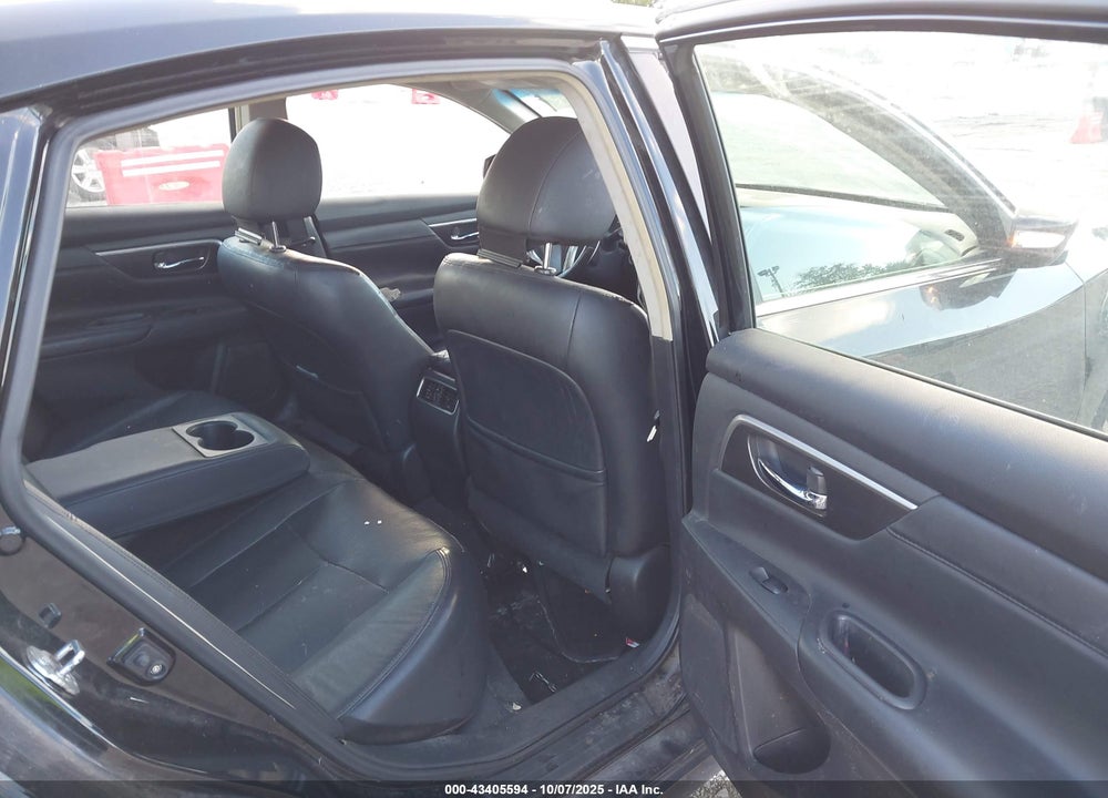 2013 NISSAN ALTIMA VIN: 1N4BL3AP6DN429509