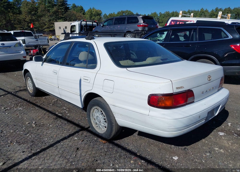 1996 TOYOTA CAMRY VIN: JT2BG12K0T0349441