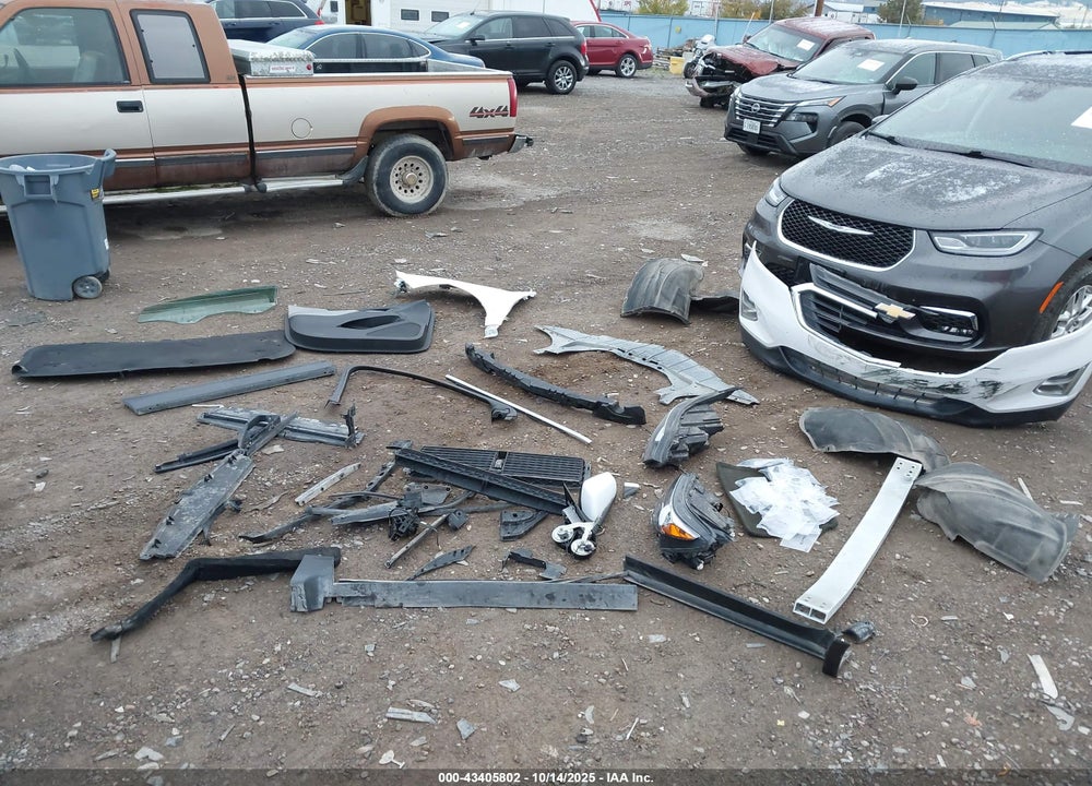 2021 CHEVROLET EQUINOX AWD LT VIN: 3GNAXUEV1MS133920