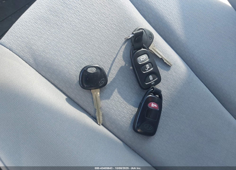 2007 HYUNDAI ELANTRA GLS/LIMITED/SE VIN: KMHDU46D17U141939