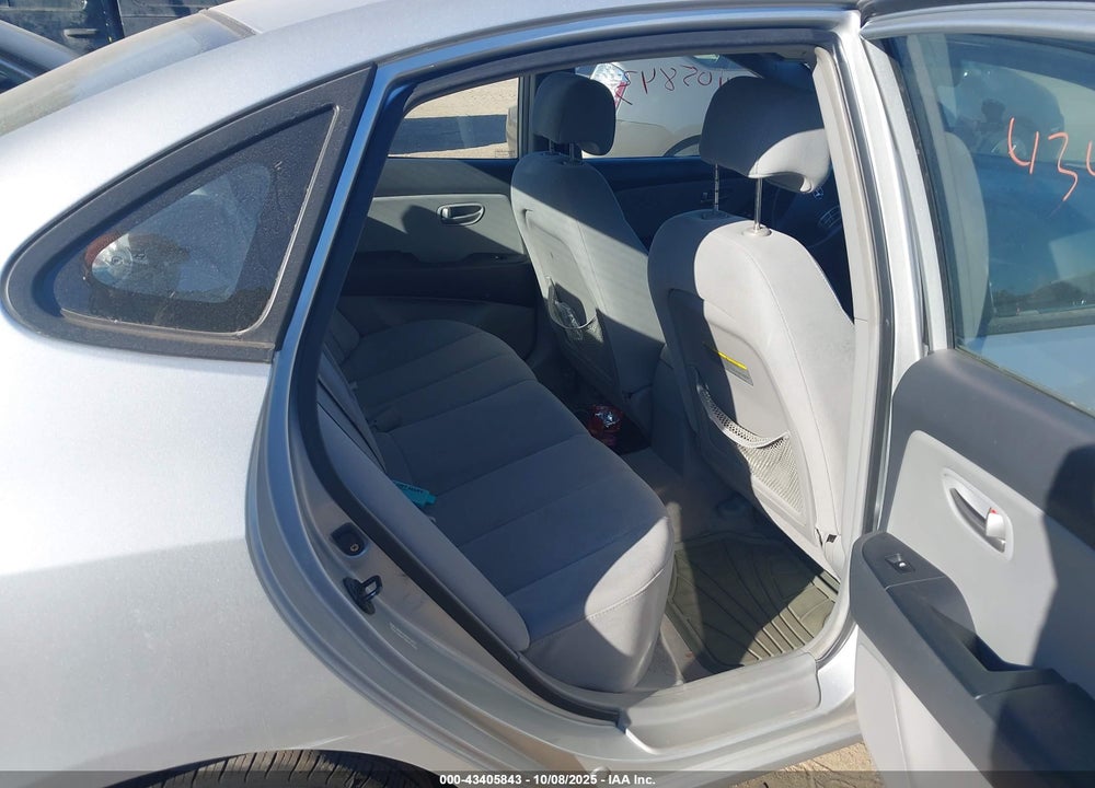 2007 HYUNDAI ELANTRA GLS/LIMITED/SE VIN: KMHDU46D17U141939