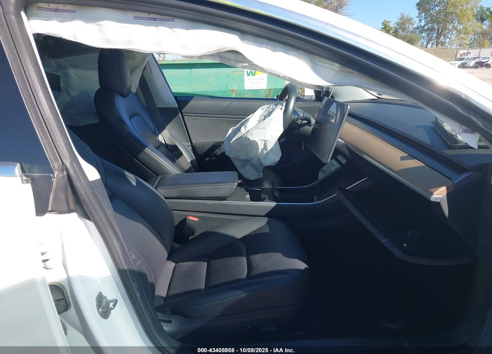 2018 TESLA MODEL 3 LONG RANGE/PERFORMANCE VIN: 5YJ3E1EB5JF067193