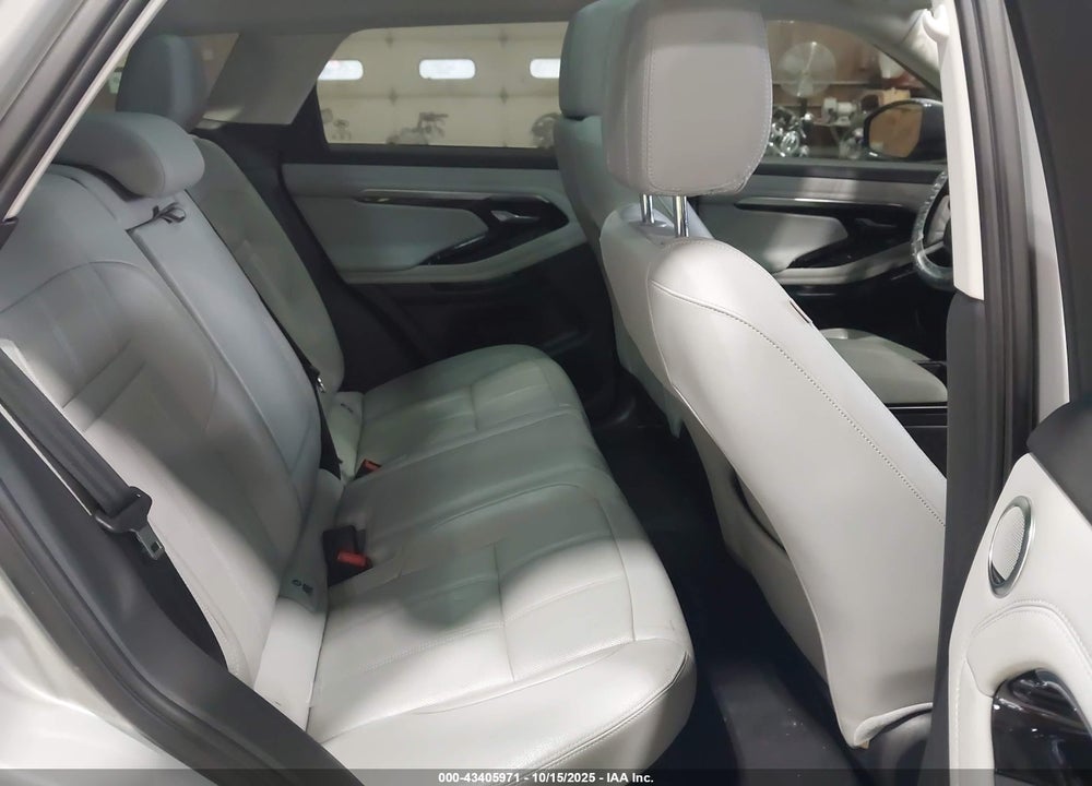 2020 LAND ROVER RANGE ROVER EVOQUE VIN: SALZJ2FX5LH081483