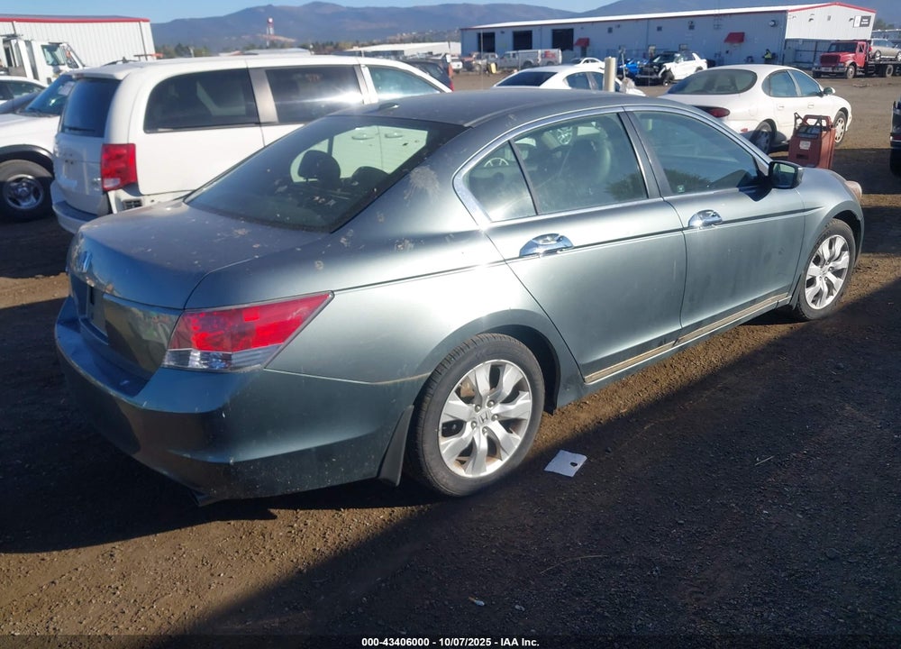 2008 HONDA ACCORD VIN: JHMCP26808C056725