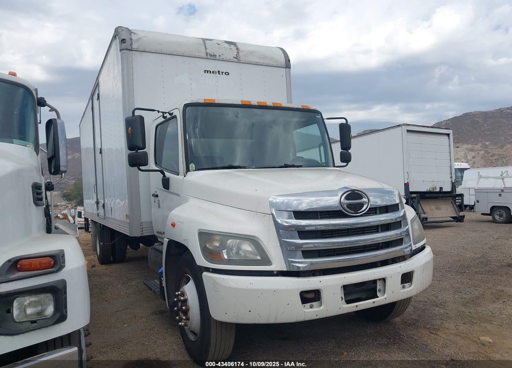 2015 HINO 258/268 VIN: 5PVNJ8JV2F4S59179