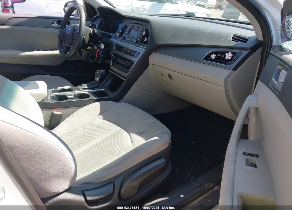 2017 HYUNDAI SONATA VIN: 5NPE24AF9HH441456