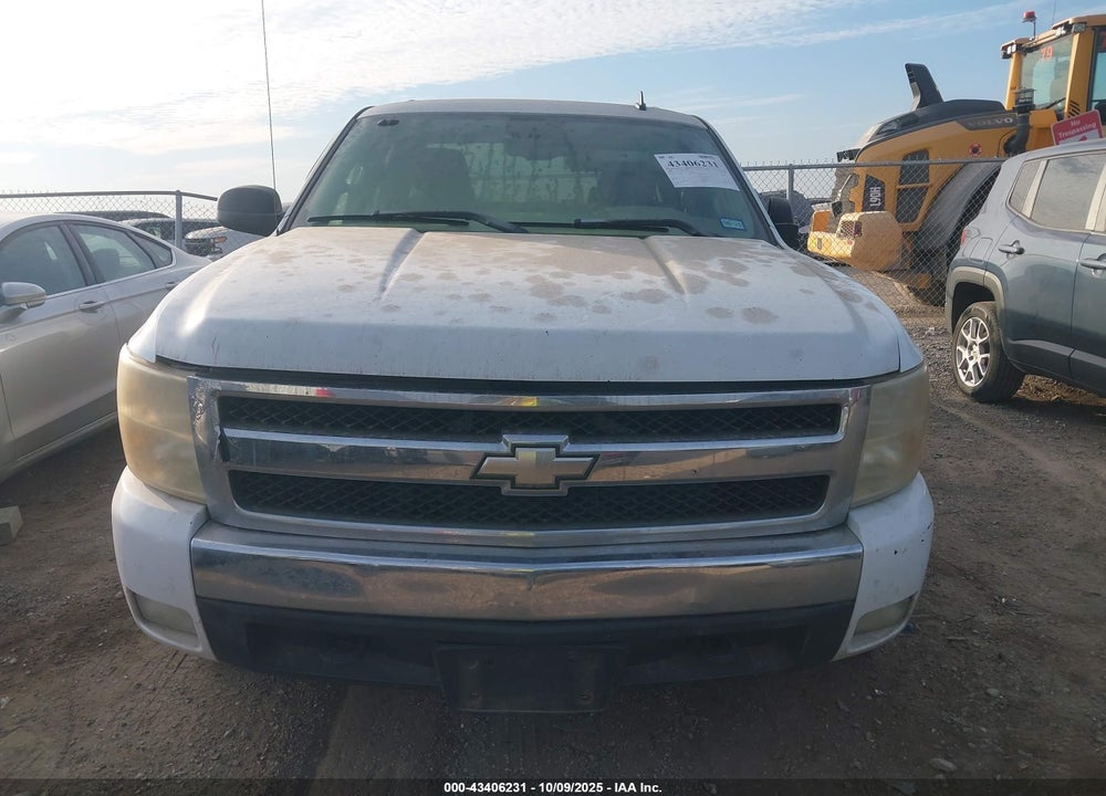 2007 CHEVROLET SILVERADO 1500 LT1 VIN: 2GCEK13M571573155