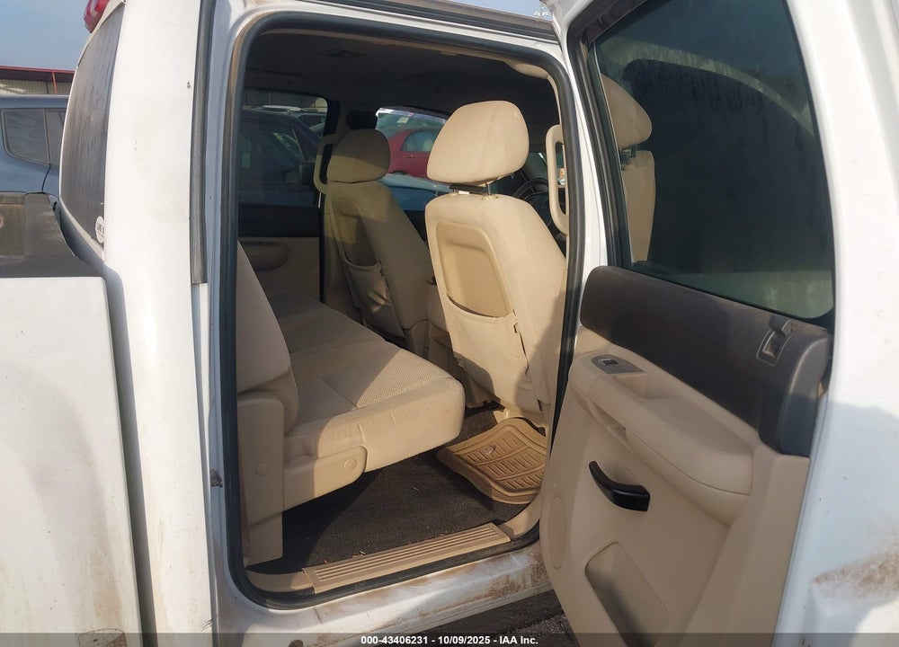 2007 CHEVROLET SILVERADO 1500 LT1 VIN: 2GCEK13M571573155
