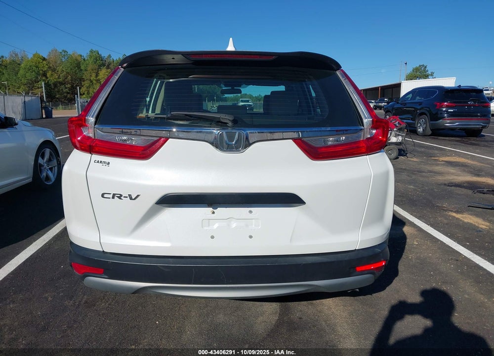 2019 HONDA CR-V LX VIN: 2HKRW5H35KH420280