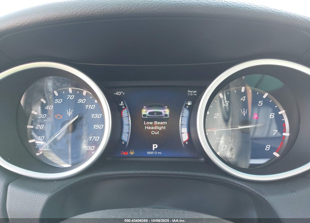 2015 MASERATI GHIBLI VIN: ZAM57XSA2F1162114