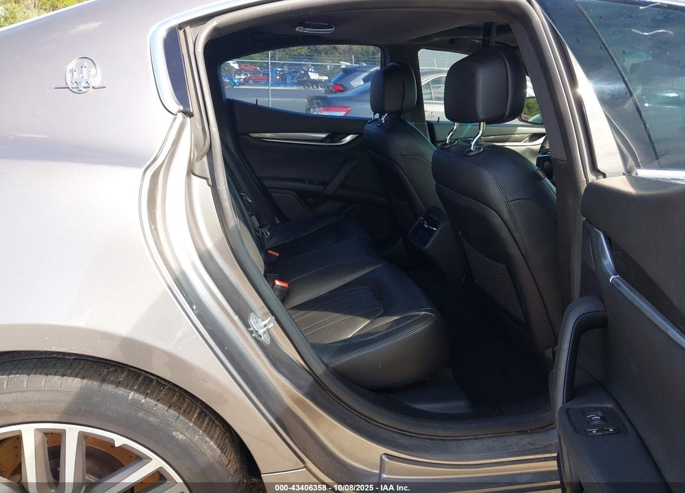 2015 MASERATI GHIBLI VIN: ZAM57XSA2F1162114
