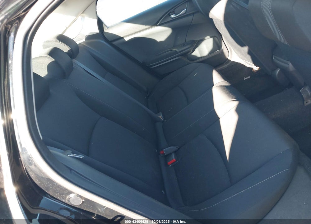 2016 HONDA CIVIC LX VIN: 19XFC2F51GE090633