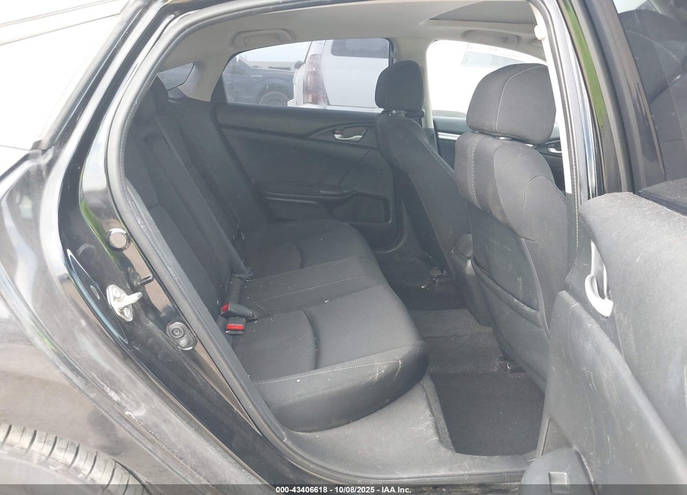 2018 HONDA CIVIC EX VIN: 2HGFC2F74JH542606