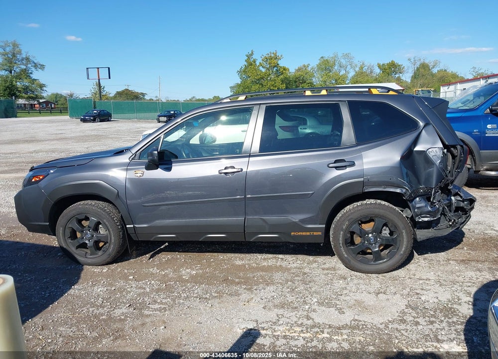 2023 SUBARU FORESTER VIN: JF2SKAMC3PH439543