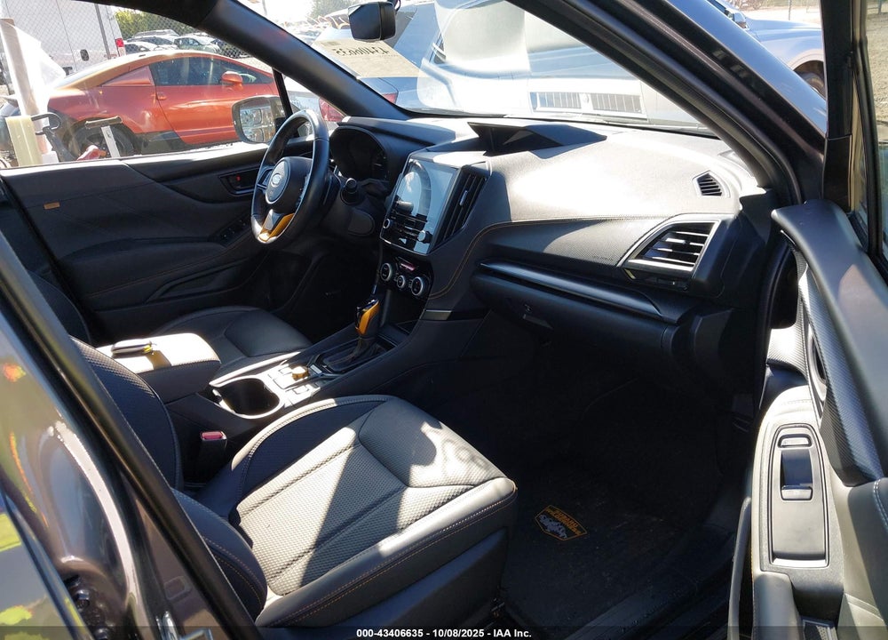 2023 SUBARU FORESTER VIN: JF2SKAMC3PH439543