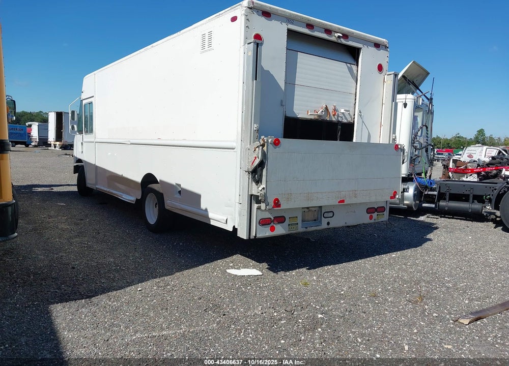 2012 FORD F-59 COMMERCIAL STRIPPED VIN: 1F65F5KY9C0A01157