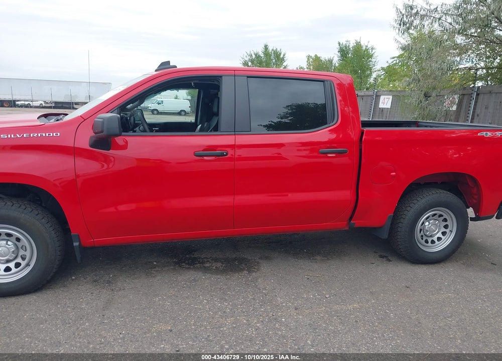 2024 CHEVROLET SILVERADO 1500 VIN: 1GCPDAEK0RZ220721