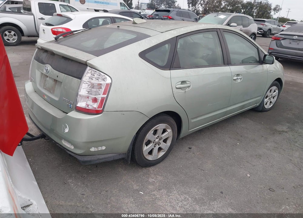 2007 TOYOTA PRIUS VIN: JTDKB20U077655262