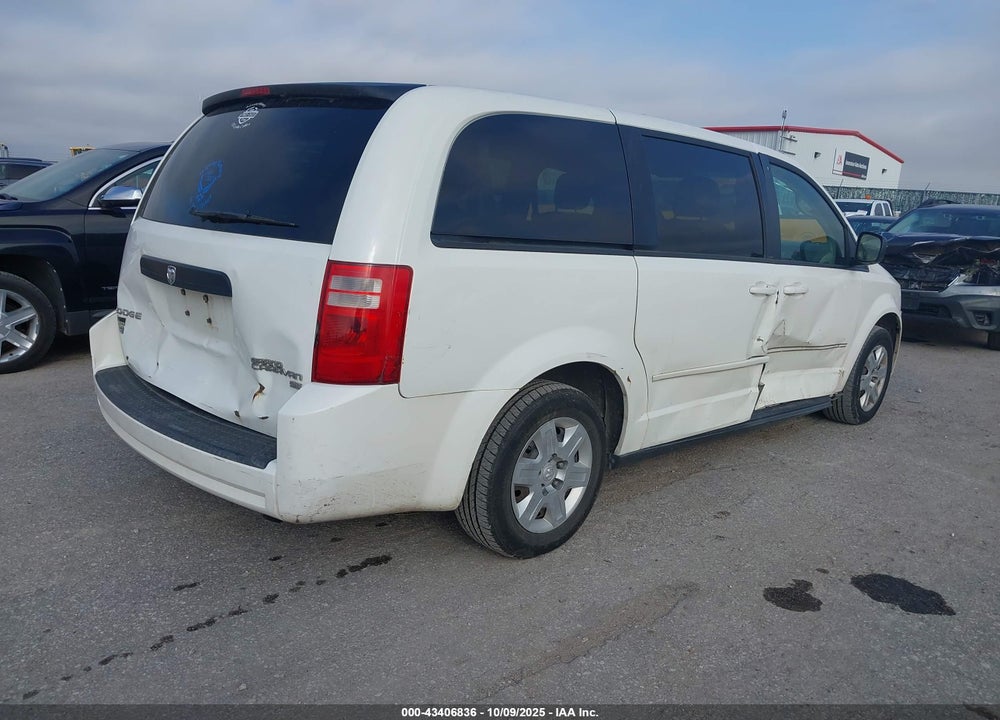 2010 DODGE GRAND CARAVAN SE VIN: 2D4RN4DEXAR334746