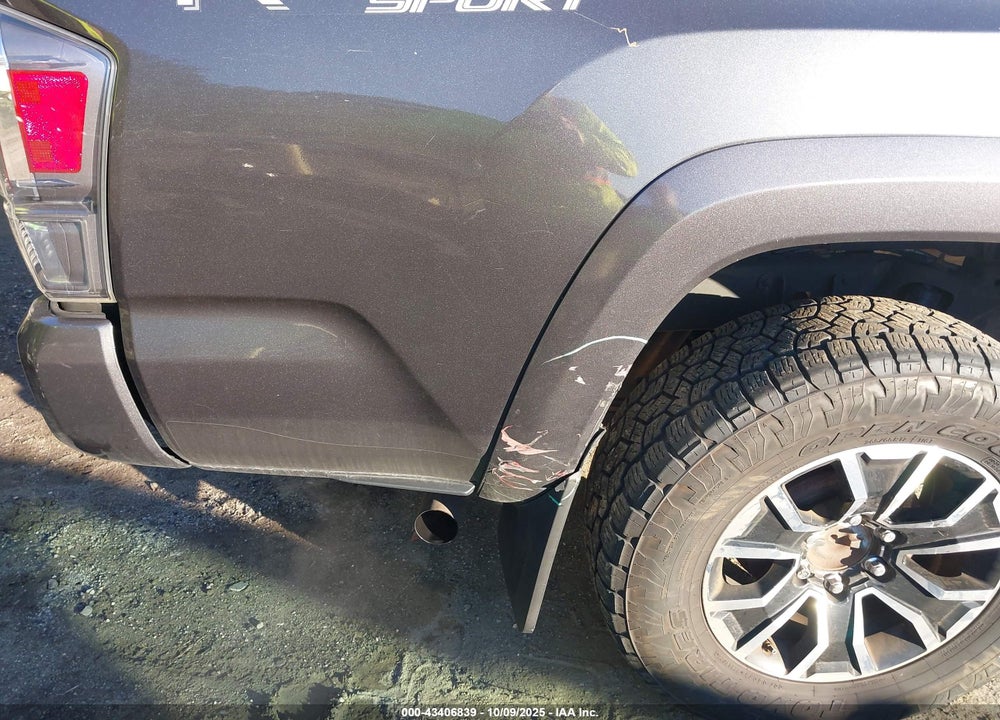 2021 TOYOTA TACOMA VIN: 3TMCZ5AN2MM385302