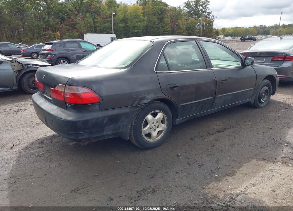 1998 HONDA ACCORD EX V6 VIN: 1HGCG1659WA010550