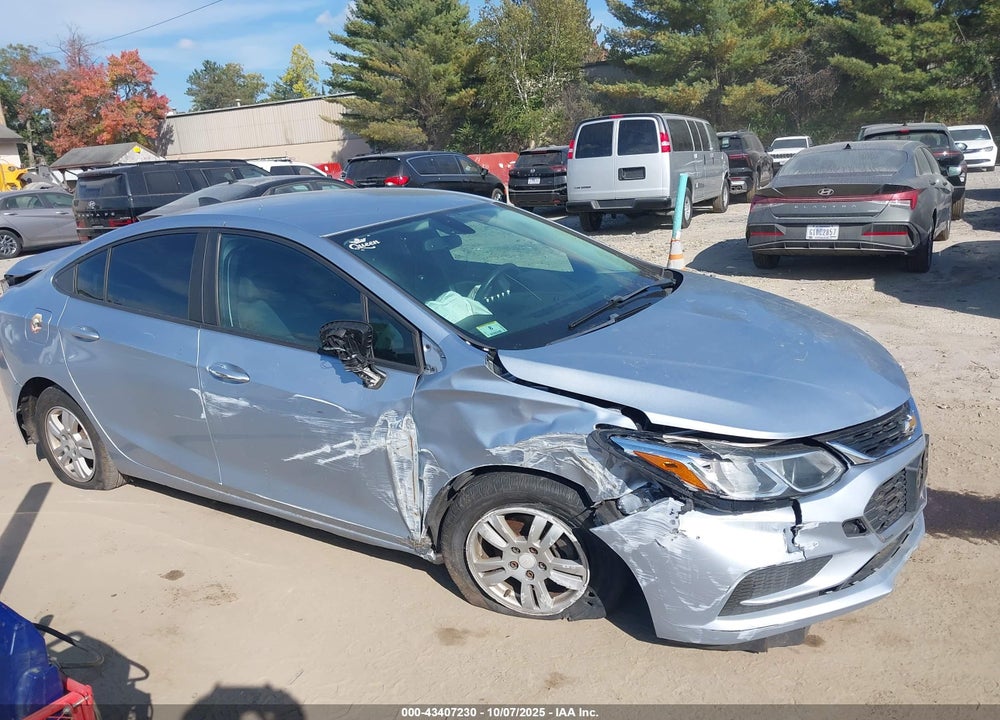 2017 CHEVROLET CRUZE VIN: 1G1BC5SMXH7143160
