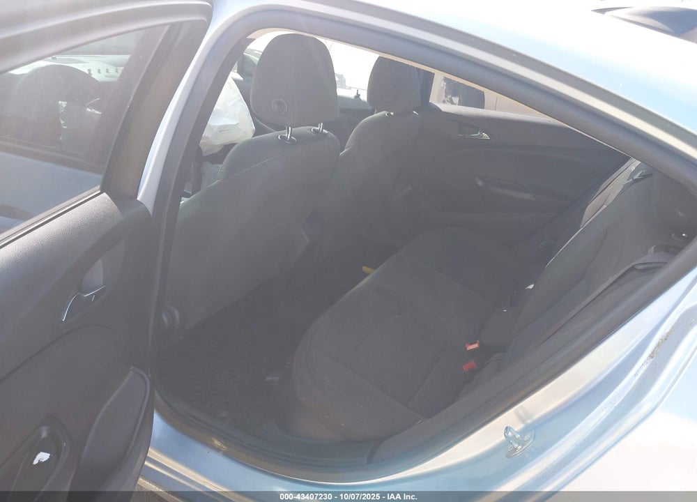 2017 CHEVROLET CRUZE VIN: 1G1BC5SMXH7143160