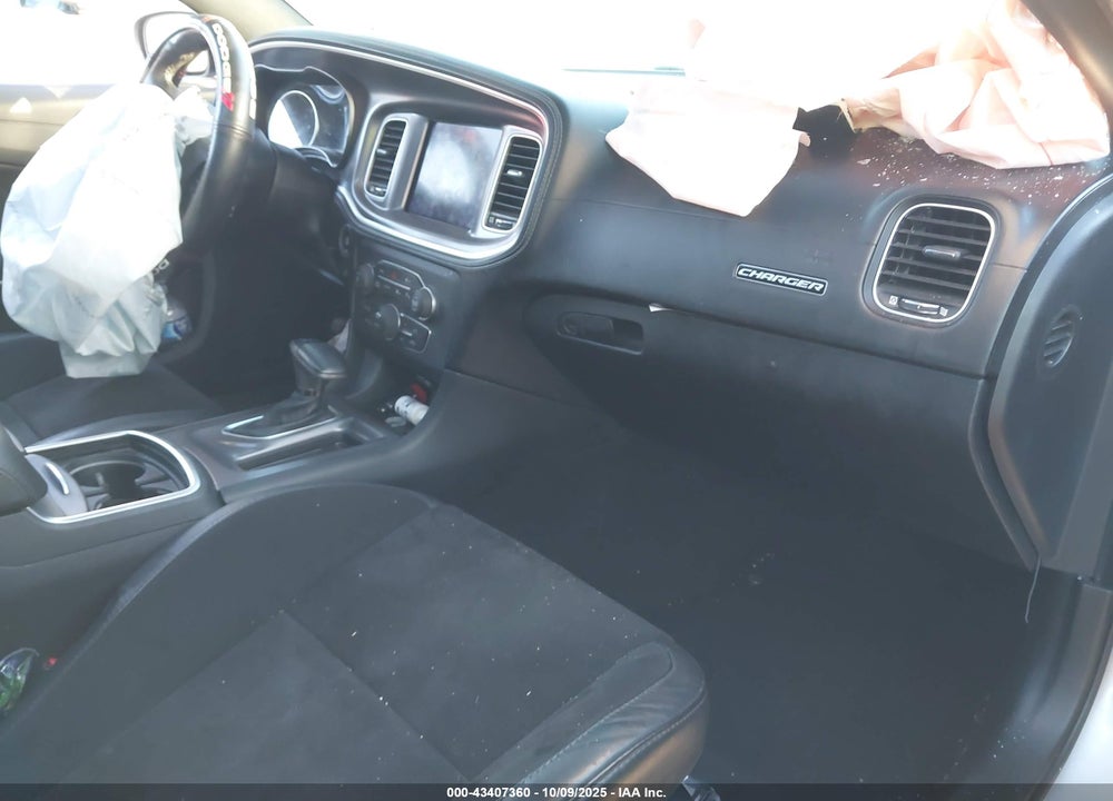 2019 DODGE CHARGER SCAT PACK RWD VIN: 2C3CDXGJ5KH717800