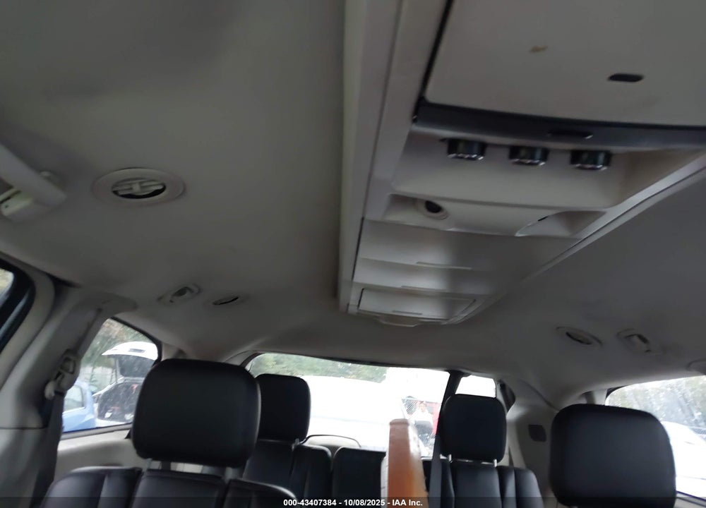 2015 CHRYSLER TOWN & COUNTRY TOURING VIN: 2C4RC1BG7FR626903