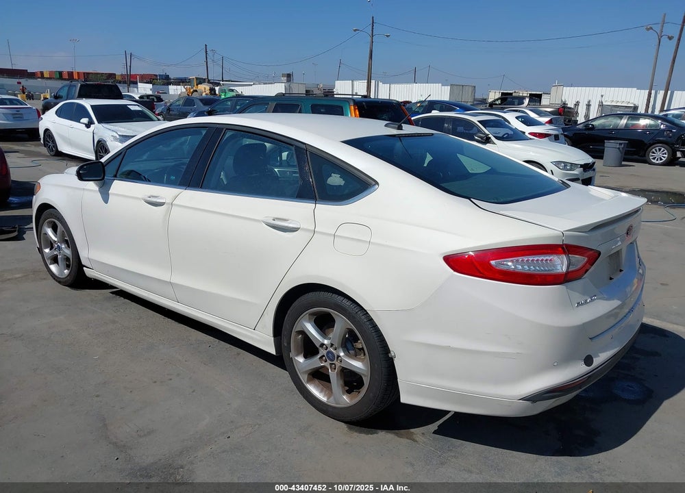 2015 FORD FUSION VIN: 3FA6P0HD9FR161071