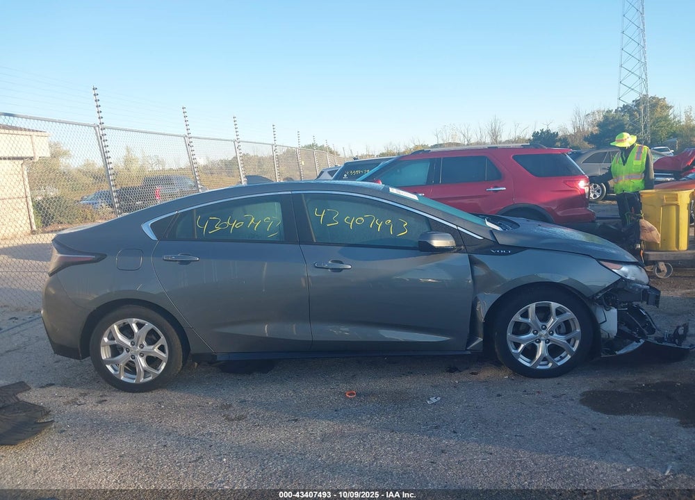 2017 CHEVROLET VOLT PREMIER VIN: 1G1RB6S51HU149494