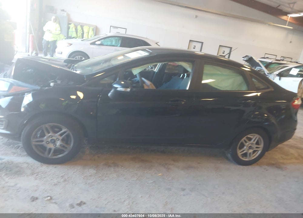 2017 FORD FIESTA VIN: 3FADP4BJ5HM153045