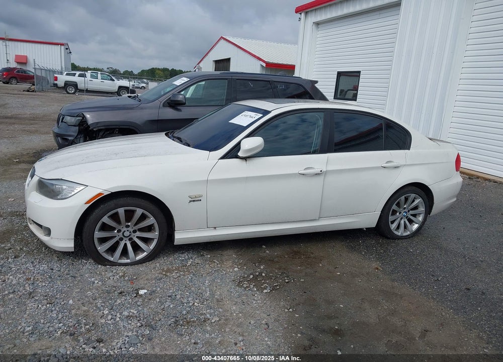 2011 BMW 3 SERIES VIN: WBAPK5G52BNN27113