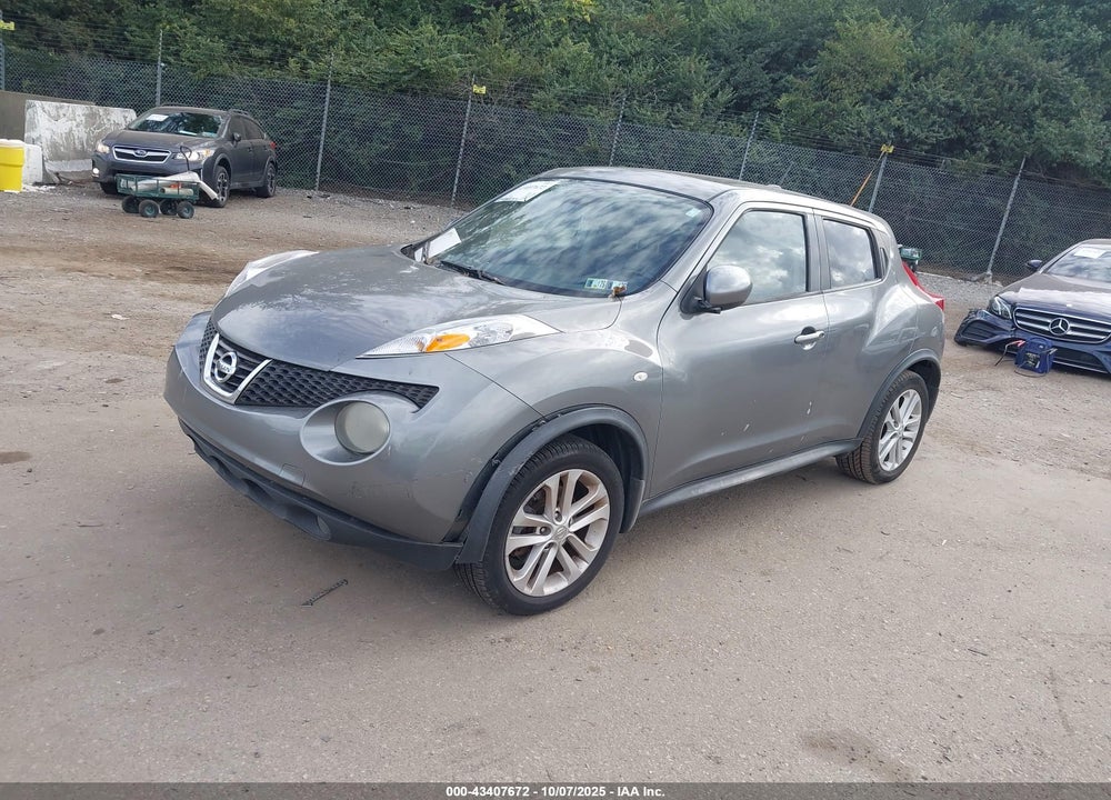 2011 NISSAN JUKE VIN: JN8AF5MR5BT016726