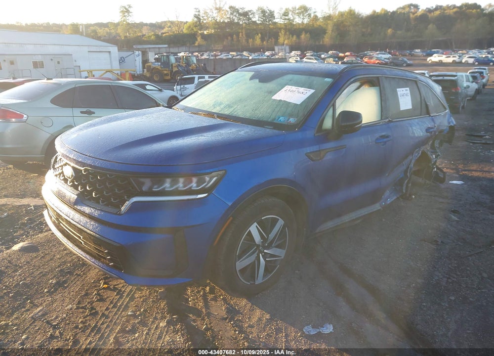 2021 KIA SORENTO VIN: 5XYRL4LC8MG001103