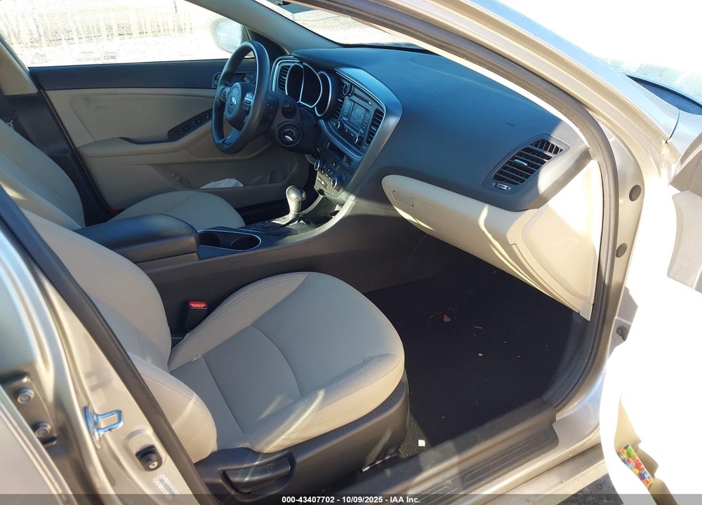 2015 KIA OPTIMA LX VIN: KNAGM4A7XF5556749